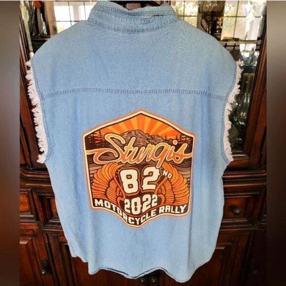 STURGIS 2022  82nd Anniversary Motorcycle RALLY JEAN SHIRT/JACKET NWT - Picture 1 of 13